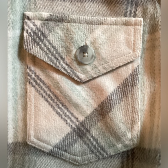 🔺SOLD🔺Gentle Fawn Shacket - Picture 9 of 14